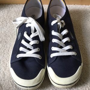 Keen Shoes Women’s Size 8